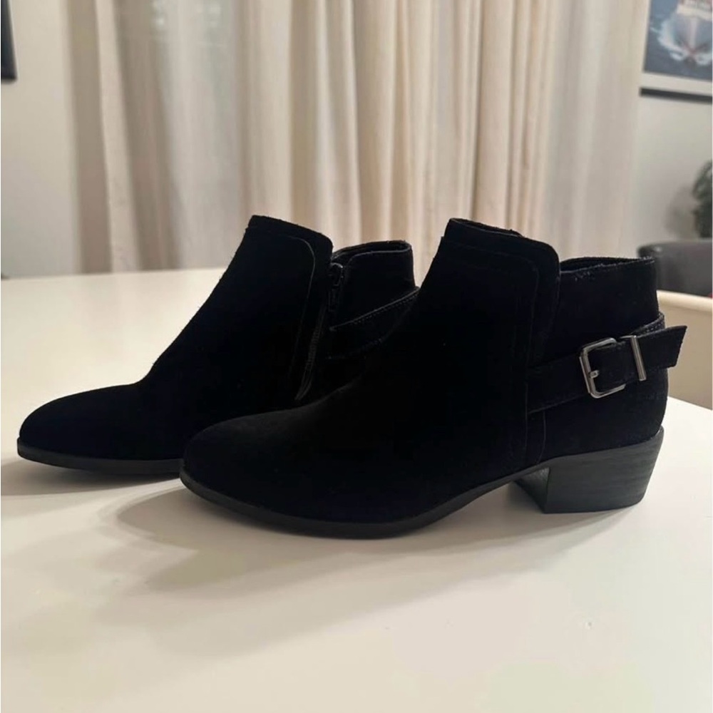 Gianni Bini Black Ankle Boots with Buckle